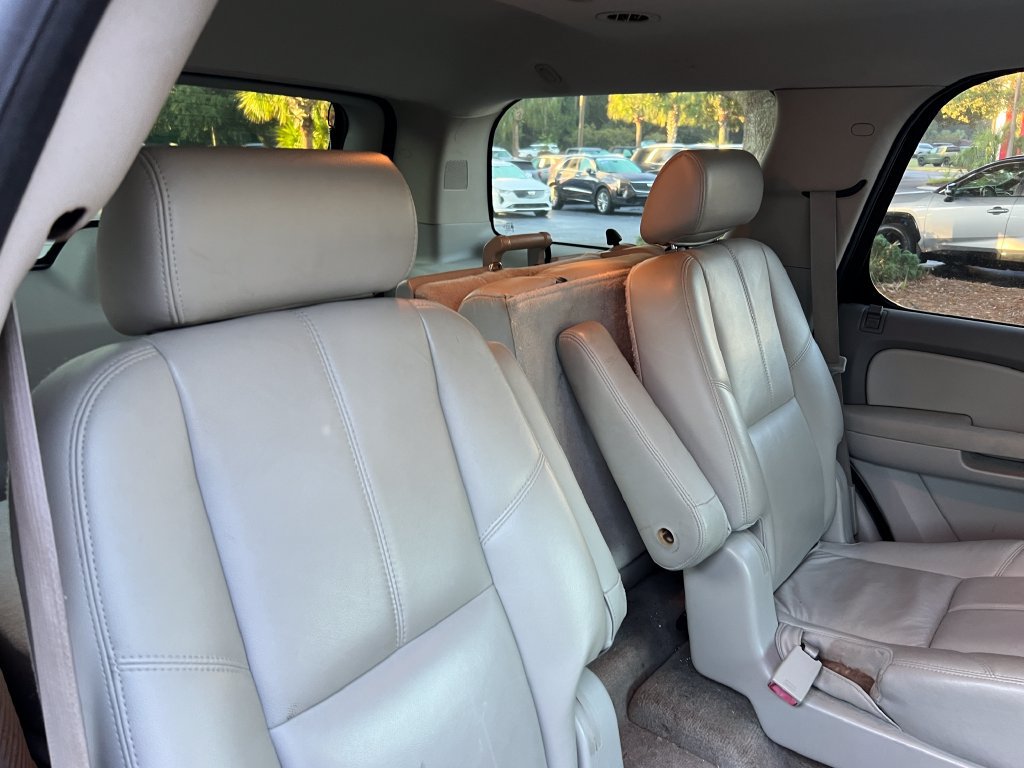 Used 2010 Chevrolet Tahoe LT RWD image 12