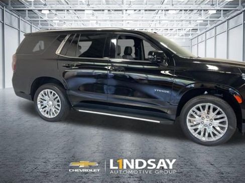Used 2023 Chevrolet Tahoe LT w/ LT Signature Plus Package image 3