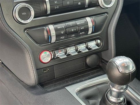 Used 2020 Ford Mustang GT w/ Equipment Group 301A image 20