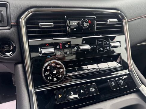 New 2026 Nissan Armada PRO-4X AWD/4WD image 18
