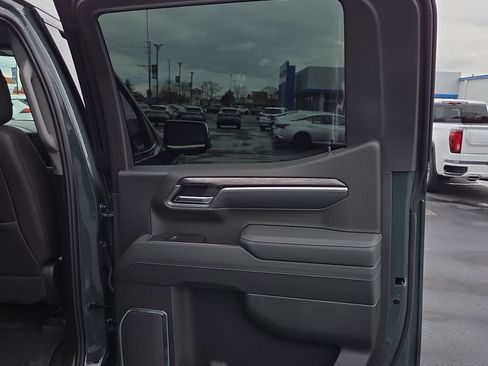 New 2026 Chevrolet Silverado 1500 LTZ w/ LTZ Premium Package AWD/4WD image 21