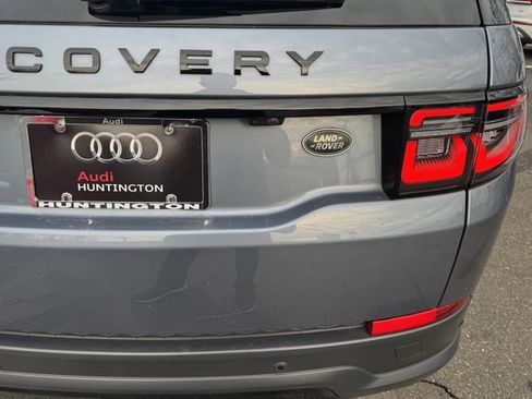 Used 2023 Land Rover Discovery Sport S image 38