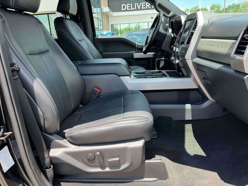 Used 2022 Ford F350 Lariat w/ Lariat Ultimate Package AWD/4WD image 11