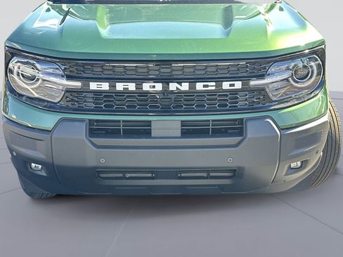 New 2025 Ford Bronco Sport Outer Banks w/ Outer Banks Tech Package+ image 41