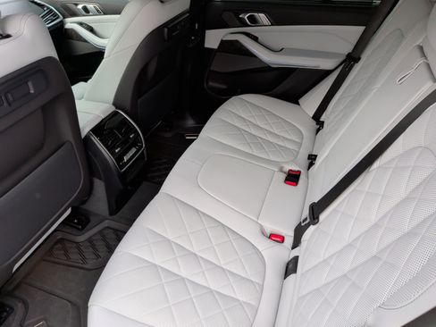 Certified 2023 BMW X5 sDrive40i w/ Executive Package image 41