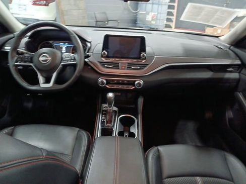 Certified 2023 Nissan Altima 2.5 SR image 30