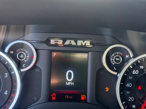 New 2026 RAM 2500 Big Horn AWD/4WD image 16