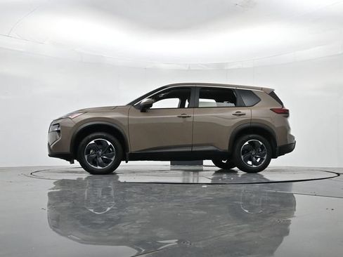 Used 2025 Nissan Rogue SV FWD image 37