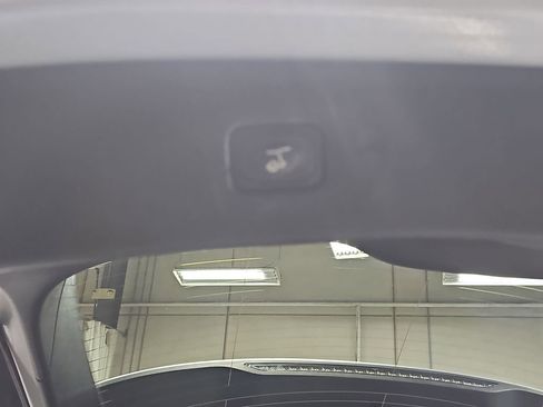 Used 2024 Ford Edge Titanium AWD/4WD image 13