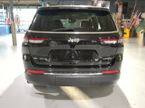 Used 2022 Jeep Grand Cherokee L Limited image 9