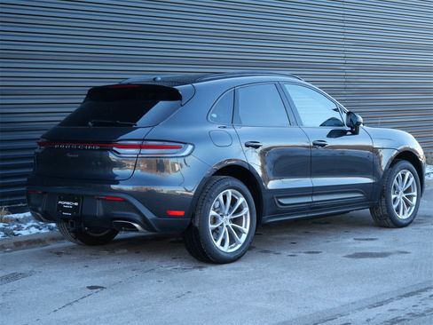 Certified 2025 Porsche Macan image 26