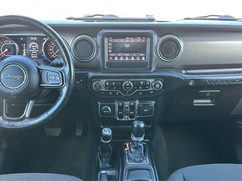 Used 2018 Jeep Wrangler Unlimited Sport S image 17