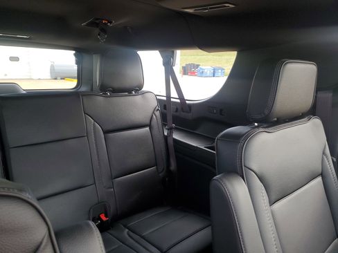 Certified 2024 GMC Yukon XL Denali w/ Max Trailering Package image 15