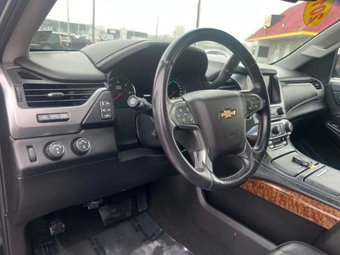 Used 2016 Chevrolet Suburban LTZ AWD/4WD image 27