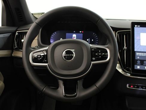 New 2026 Volvo XC90 B6 Plus AWD/4WD image 25