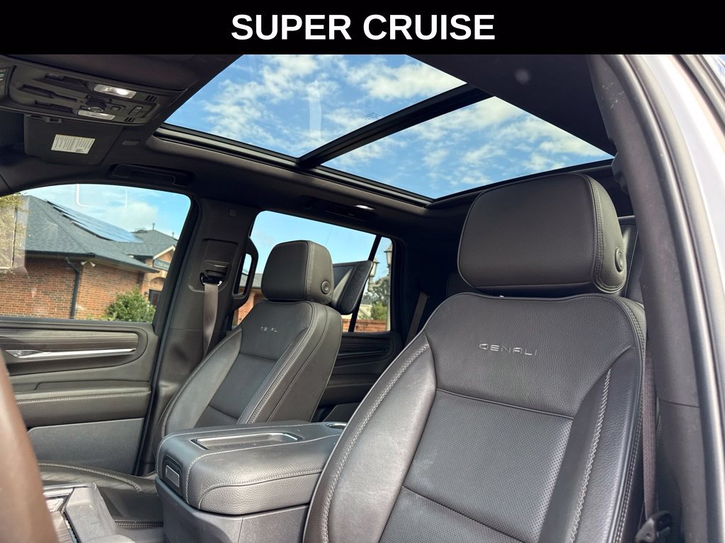 Used 2024 GMC Yukon Denali w/ Advanced Technology Package AWD/4WD image 50