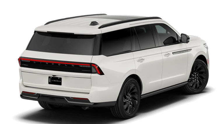 New 2027 Lincoln Navigator Reserve w/ Jet Appearance Package AWD/4WD image 3