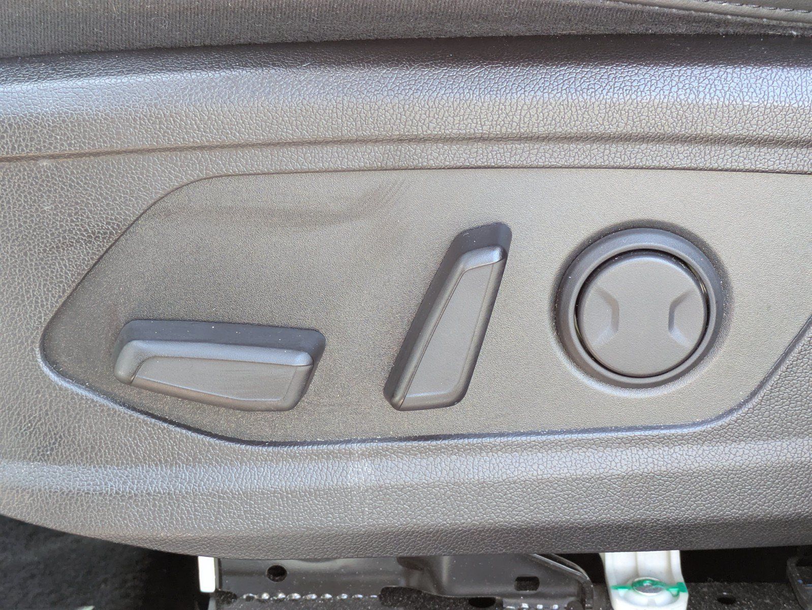 Certified 2023 Kia Sorento S FWD image 16