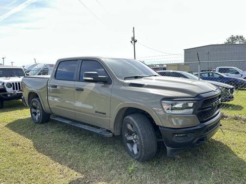 Used 2020 RAM 1500 Big Horn w/ Built-to-serve Edition image 4