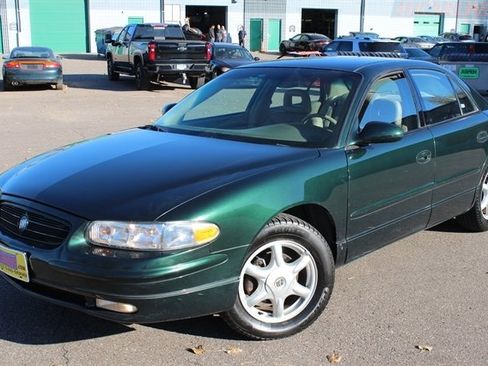 Used 2003 Buick Regal LS w/ LS Luxury Plus Package image 2