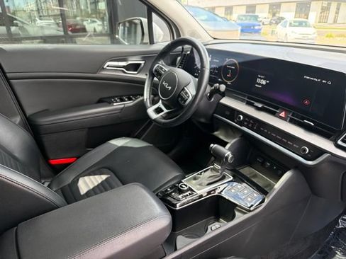 Used 2024 Kia Sportage SX FWD image 13