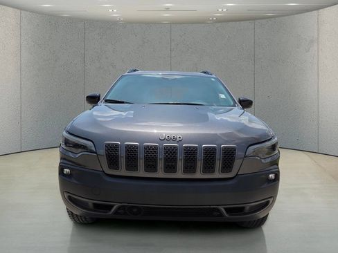 Used 2022 Jeep Cherokee Trailhawk w/ Premium Leather Package AWD/4WD image 12