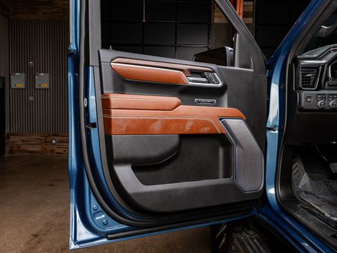 Used 2026 GMC Sierra 1500 Denali Ultimate image 36