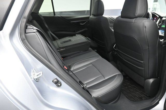 Used 2025 Subaru Outback Limited w/ Popular Package #2 AWD/4WD image 28
