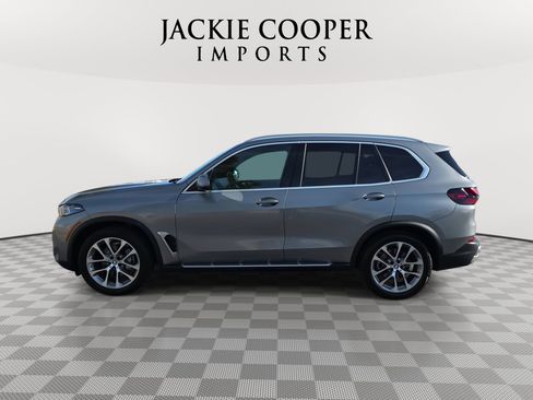 Used 2024 BMW X5 xDrive40i image 8
