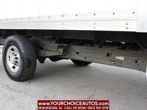 Used 2016 Chevrolet Express 3500 image 12