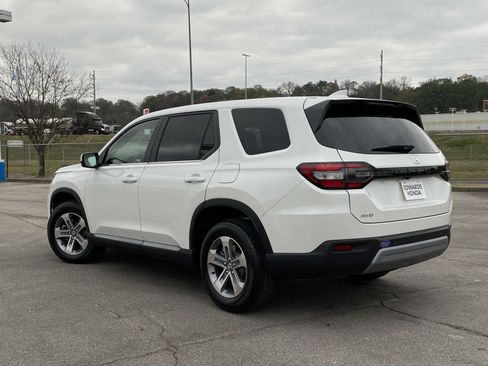 New 2025 Honda Pilot EX-L image 5