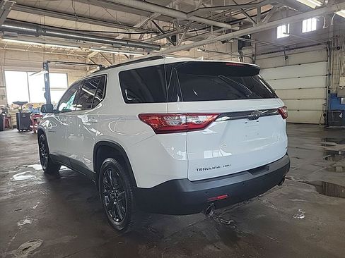 Used 2021 Chevrolet Traverse RS AWD/4WD image 3