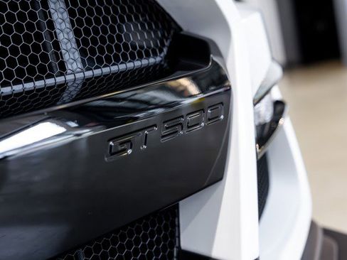 Used 2021 Ford Mustang Shelby GT500 w/ Carbon Fiber Track Pack image 14