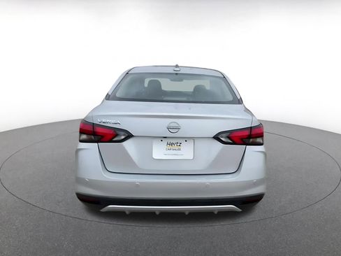 Used 2025 Nissan Versa SV image 12