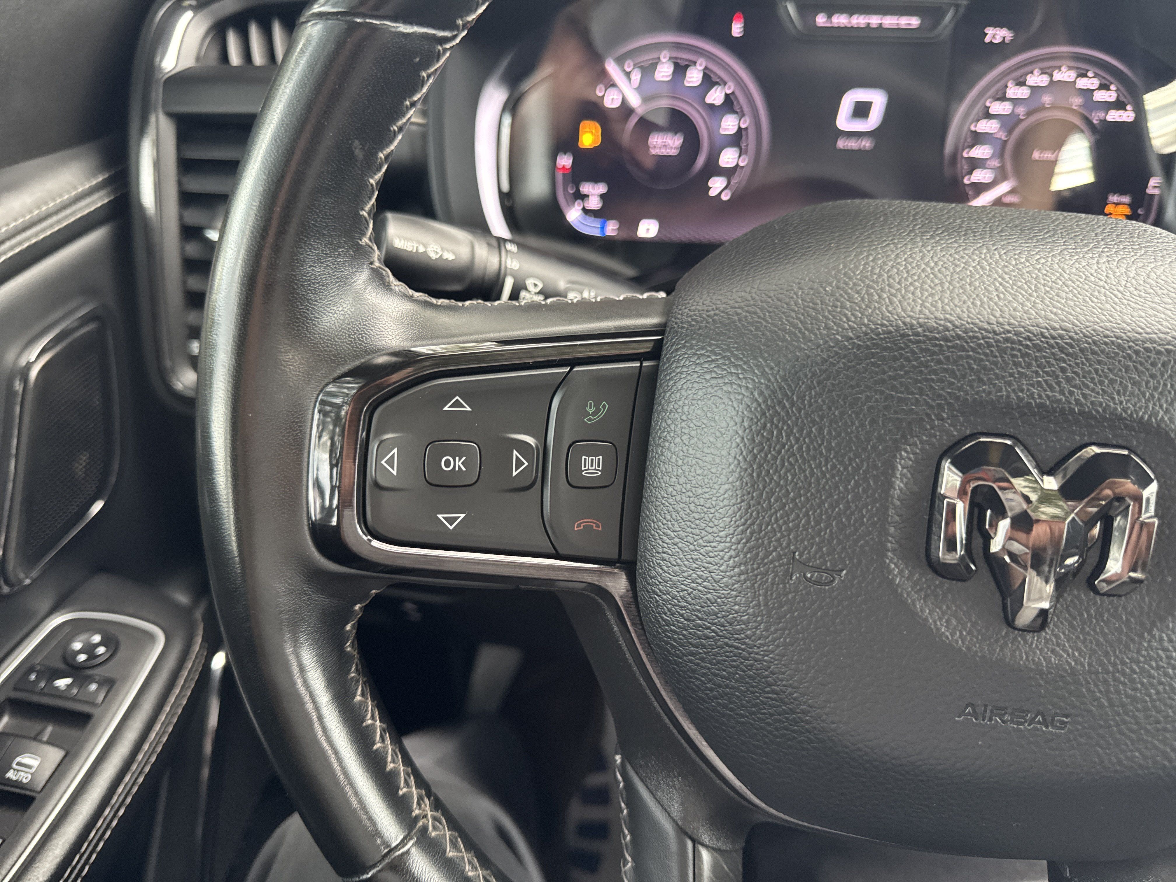 Used 2023 RAM 1500 Limited w/ Night Edition AWD/4WD image 33