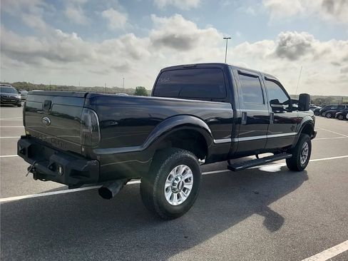 Used 2016 Ford F250 XLT image 4