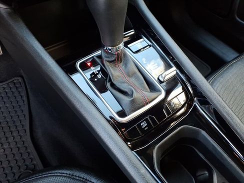 Used 2025 Jeep Compass Trailhawk w/ Trailhawk Elite Group image 28