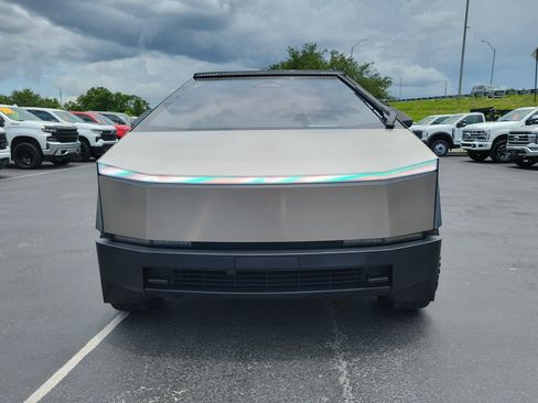 Used 2024 Tesla Cybertruck Cyberbeast AWD/4WD image 2