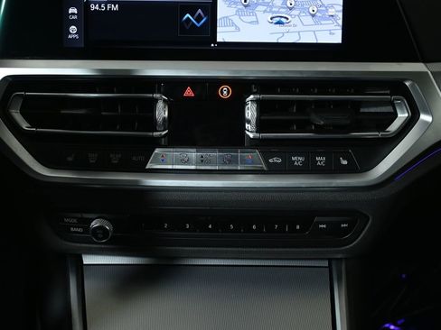 Used 2021 BMW 330e xDrive w/ Convenience Package image 23