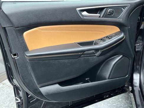 Certified 2024 Ford Edge Titanium w/ Titanium Elite Package AWD/4WD image 9