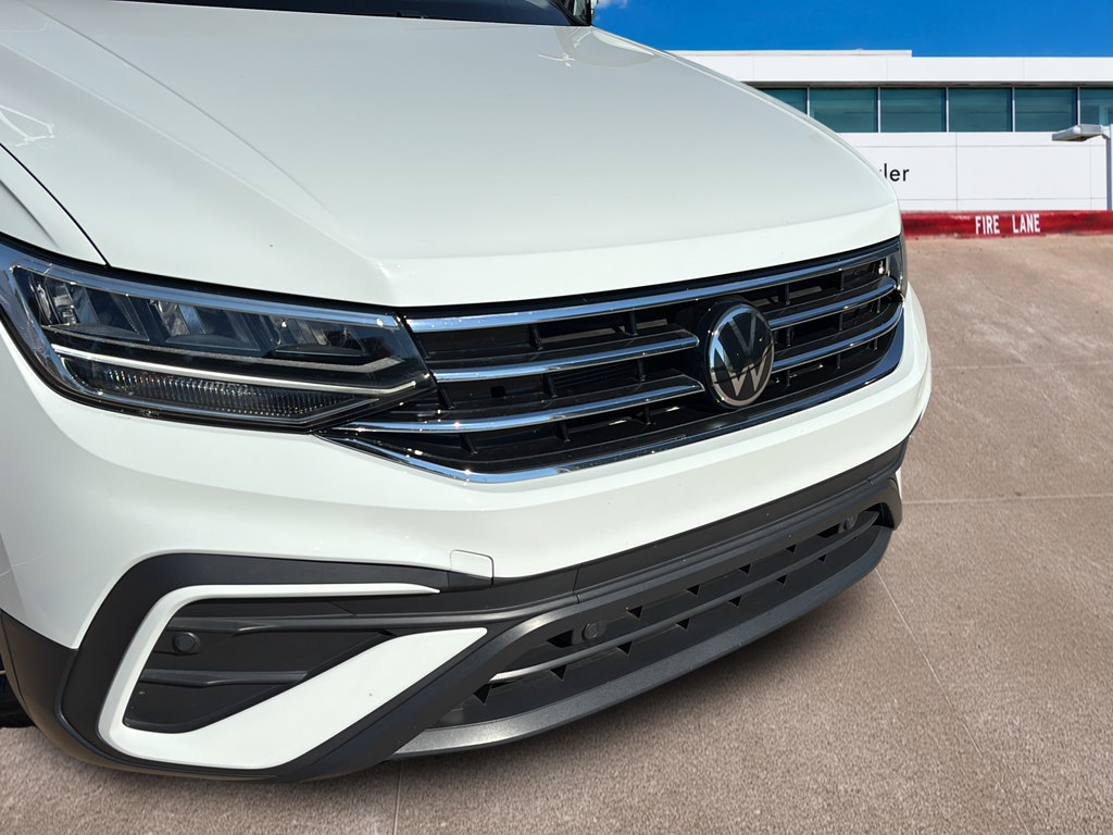 Certified 2024 Volkswagen Tiguan S FWD image 31