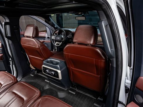 Used 2022 Ford Expedition Max Limited image 28