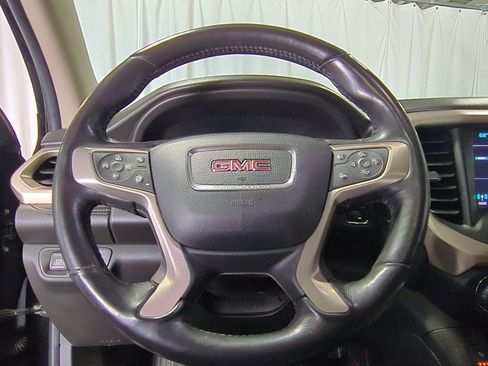 Used 2017 GMC Acadia Denali w/ Technology Package AWD/4WD image 30