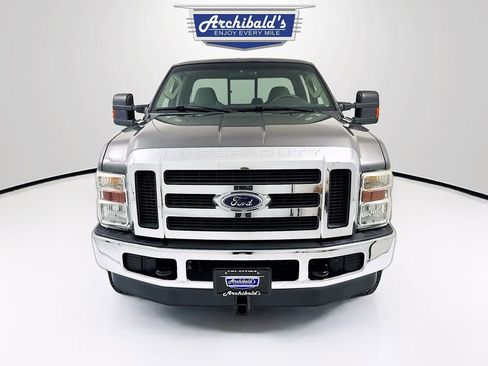 Used 2009 Ford F250 XLT AWD/4WD image 2