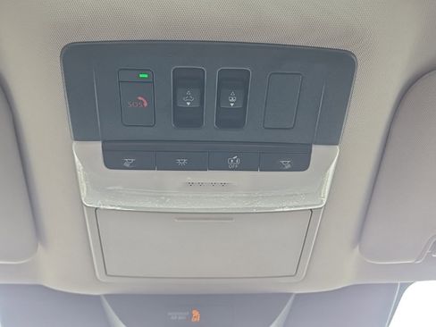 New 2026 Nissan Pathfinder SL w/ SL Premium Package image 25