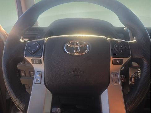 Certified 2024 Toyota 4Runner SR5 Premium image 25