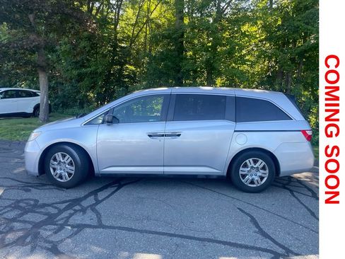 Used 2011 Honda Odyssey LX image 5