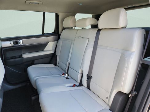 New 2026 Hyundai Santa Fe SE image 16