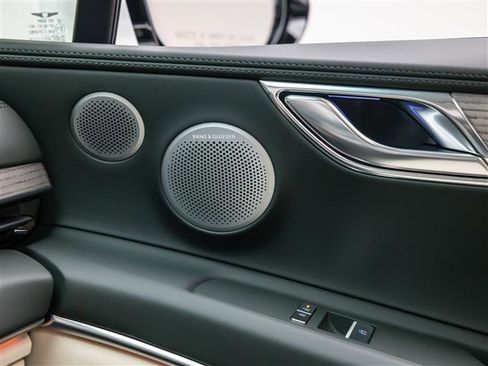 New 2026 Genesis GV80 2.5T Advanced image 30