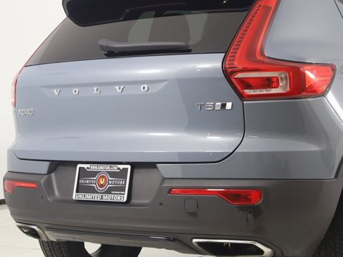 Used 2020 Volvo XC40 T5 R-Design image 44